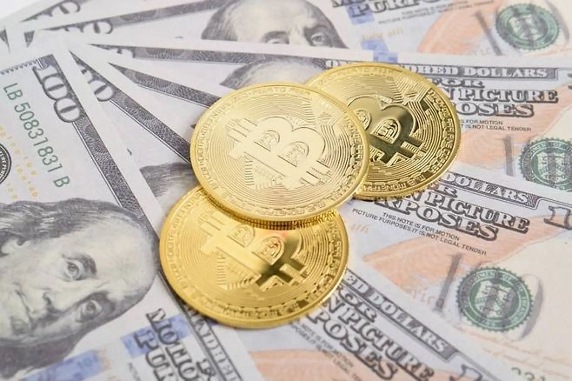Bitcoin Climbs Above K as Middle East Tensions Ease