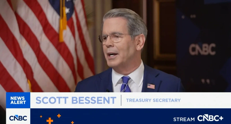 스콧 베선트 미 재무장관은 28일(현지시간) CNBC와의 인터뷰에서 한국 국회가 대미투자특별법을 승인하지 않으면 무역 합의는 없다고 강한 어조로 말했다. /CNBC 캡처