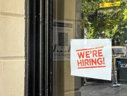 US initial jobless claims at 208,000, below forecasts