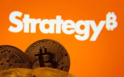 Strategy: “Bitcoin would have to fall to $8,000 to threaten our balance sheet”