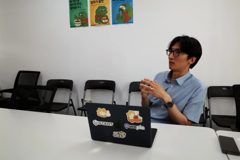 Minho Yoo, co-founder and chief strategy officer of IoTrust, speaks during an interview with Bloomingbit on July 22. Photo: Lee Jun-hyung