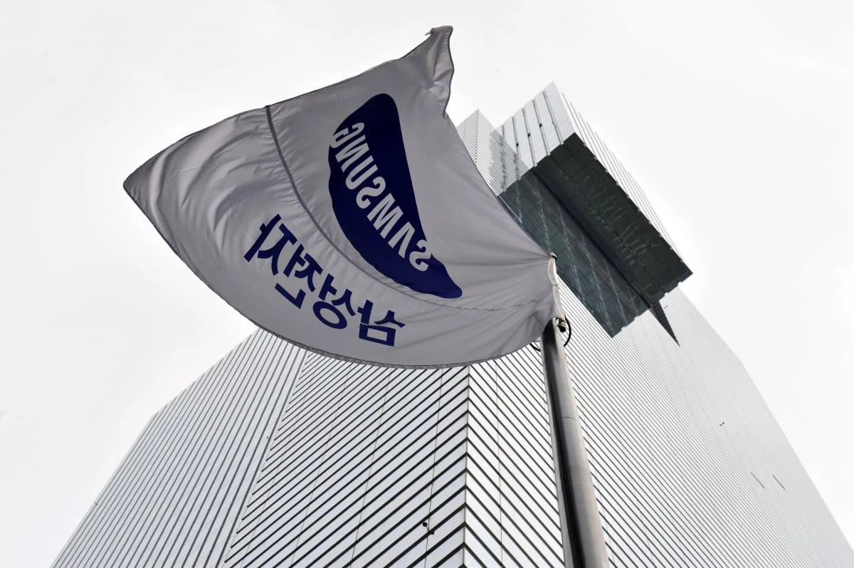 Samsung pode seguir trajetória da Apple se focar em dividendos, diz Hana