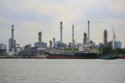 米封鎖を突破、イラン産原油400万バレルがホルムズ海峡通過