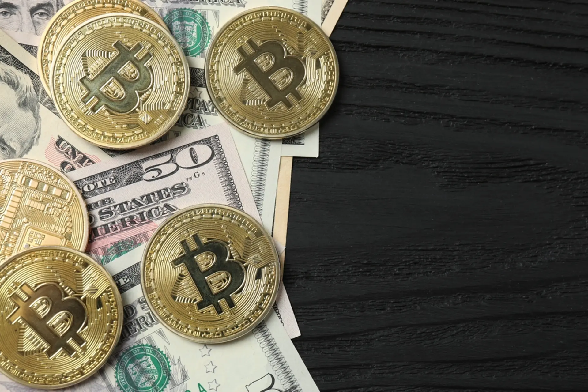 Bitcoin Pauses After 23% Weekly Surge, Slips Back Below $79,000
