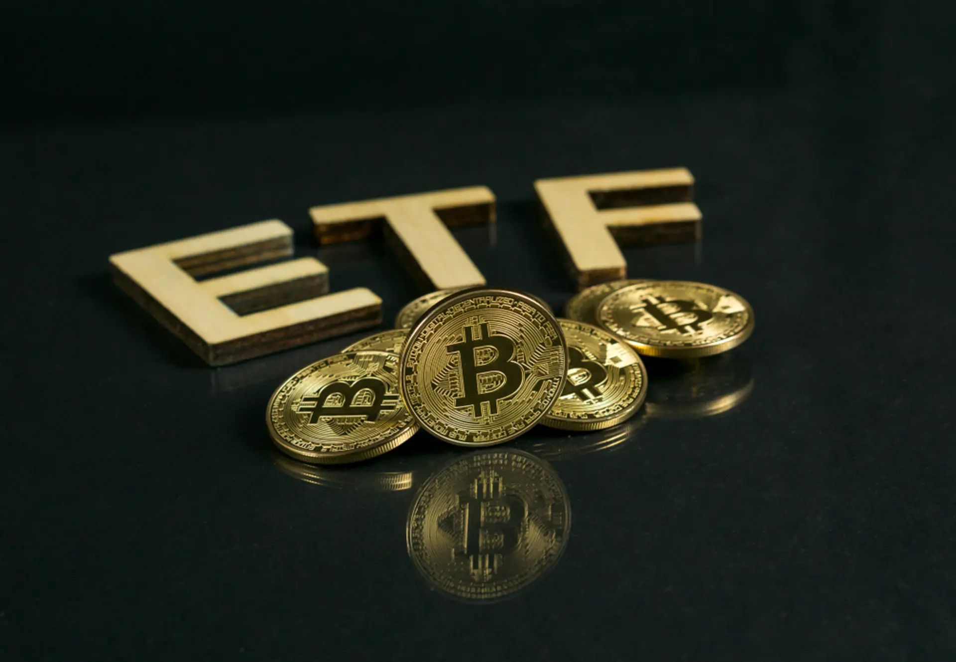 ‘Not Samsung or SK Hynix’: Retail Investors Find Gains in Chip Materials ETFs [Lee Su’s ETF Zoom In]
