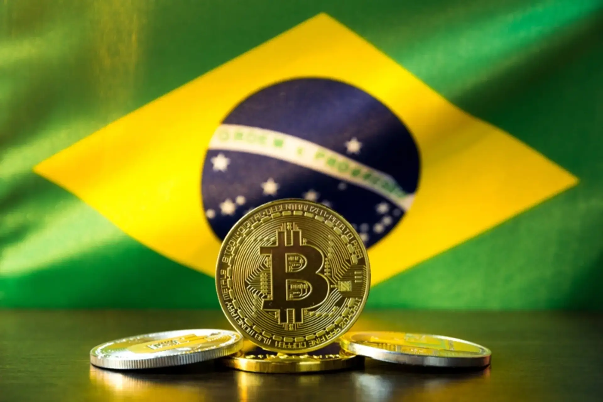 Brazil Stocks Sink 13.9%, Bond Yields Climb Above 15% After Lula Secures Fourth Term