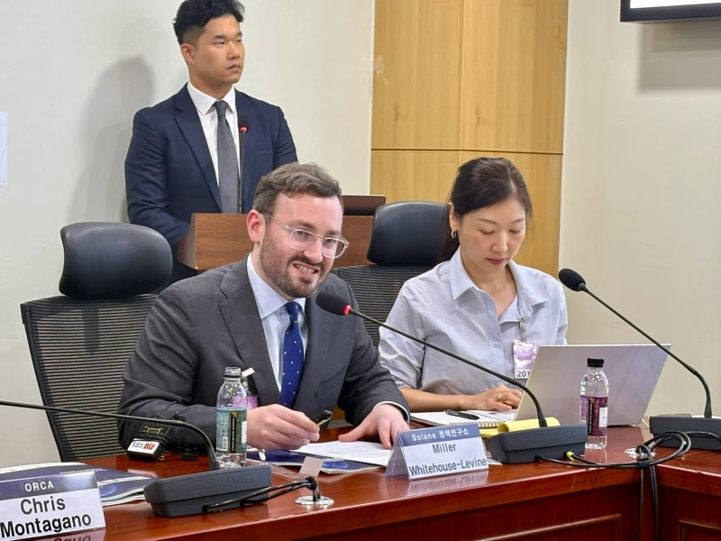 ミラー・ホワイトハウスレビン ソラナ政策研究所(SPI)最高経営責任者(CEO)が6月22日、ソウル・汝矣島の国会議員会館で開かれた「グローバルなデジタル資産制度化の動向と韓国の立法方向」セミナーで発言している。写真:イ・ジュンヒョン記者