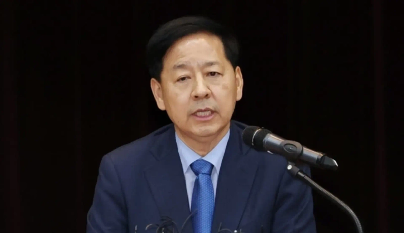 Deputy Prime Minister Koo Yun-cheol, who also serves as finance minister. Photo: Lee Sol