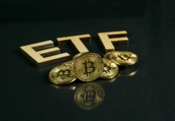 US Spot-Bitcoin ETFs Draw $2 Billion in April for Biggest Monthly Inflow of 2026