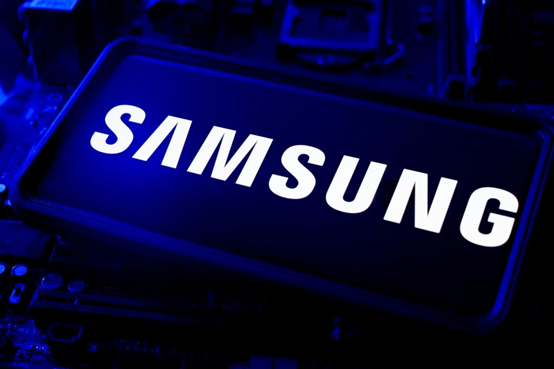 Samsung Electronics, Down 49% From Peak, Seen Starting Uptrend as Shareholder Returns May Reach $507 Billion