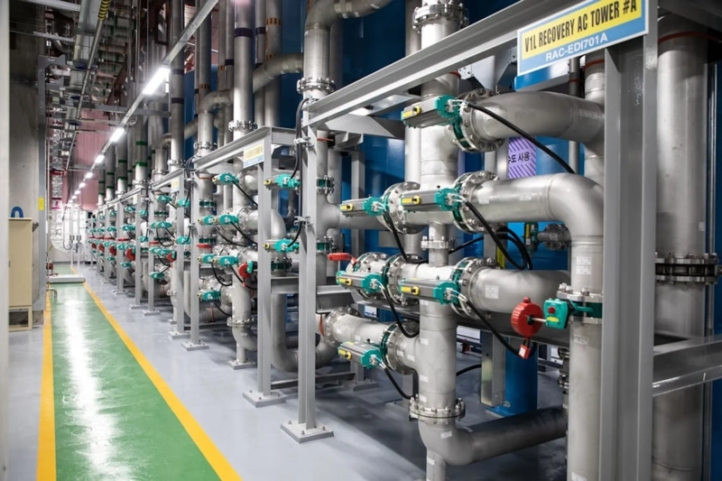 A process-water reuse facility at the Green Center on Samsung Electronics' Hwaseong campus. The system recovers and reuses concentrate generated during the ultrapure water process when it meets required water quality standards. Photo: Samsung Electronics