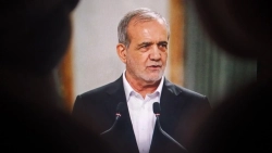 Iran President Says There Will Be No Talks Under US Pressure, Threats or Blockade