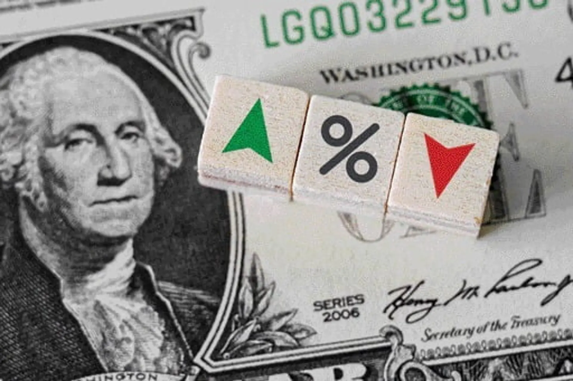 Rising Treasury Yields Renew Pressure on Bitcoin and Stocks