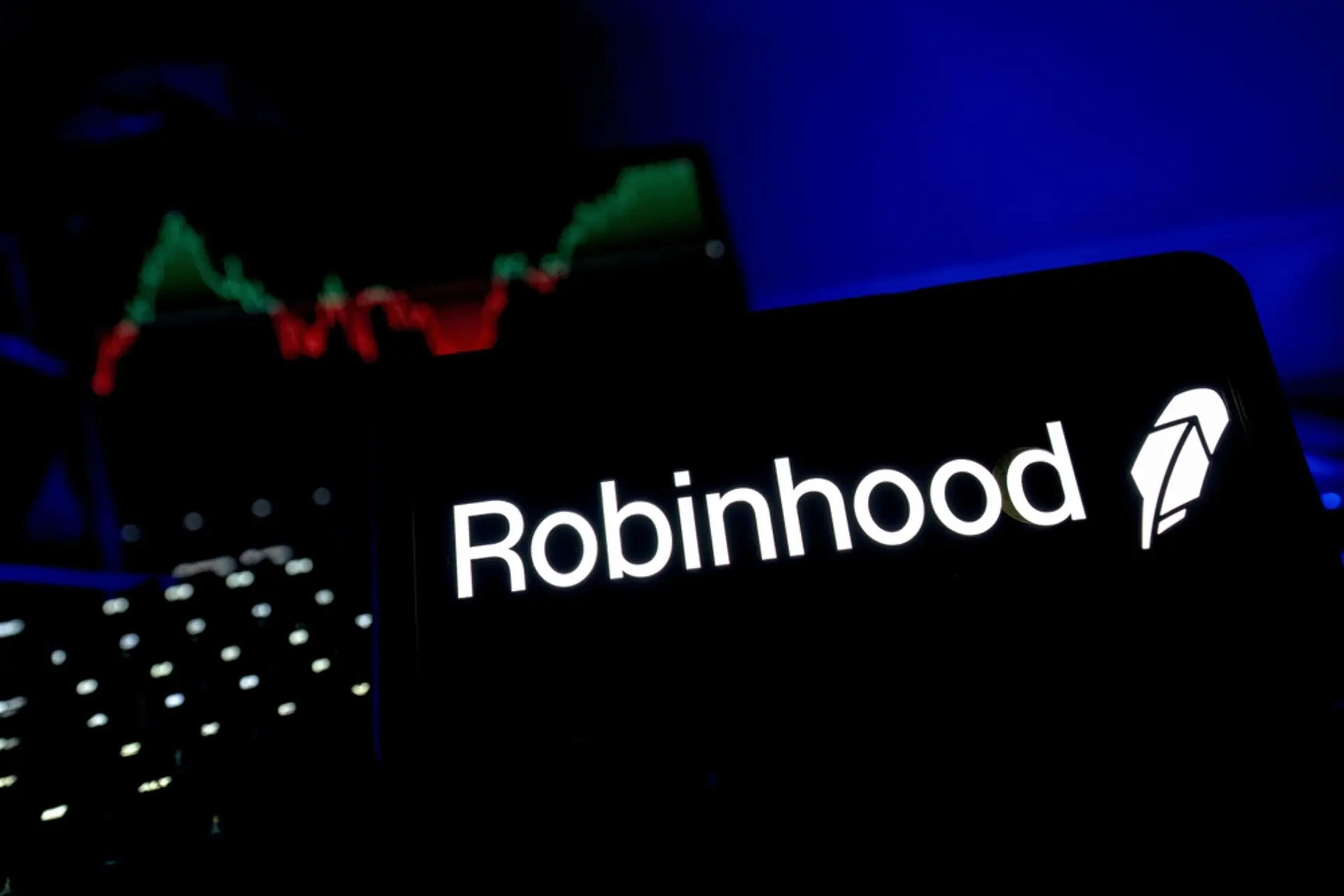 Robinhood’s July Crypto Trading Volume Tumbles 62% as Bear Market Drags On