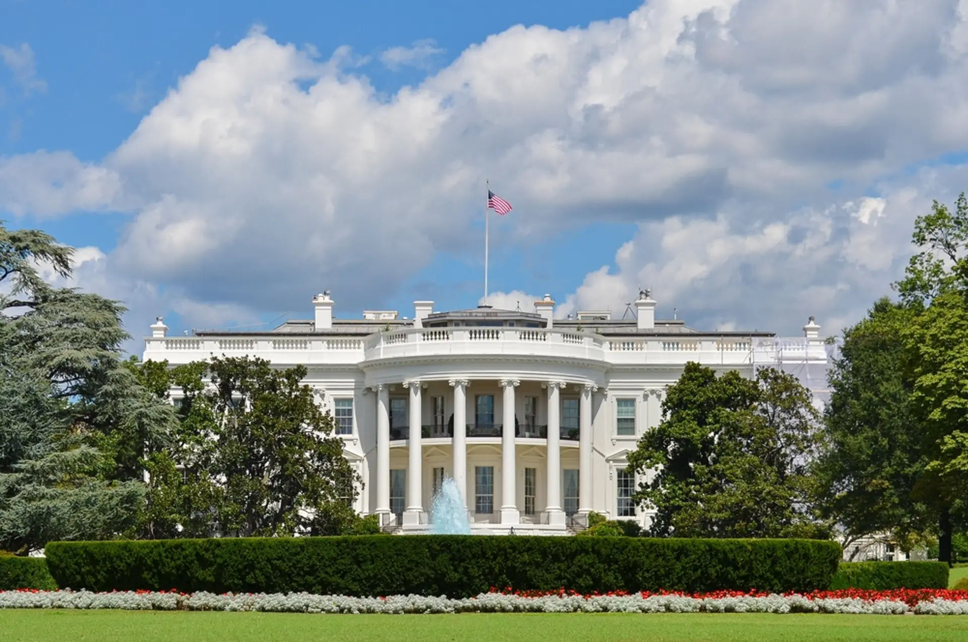 Des dirigeants crypto US rencontrent Lutnick pour solliciter l'aide de la Maison Blanche sur le CLARITY Act