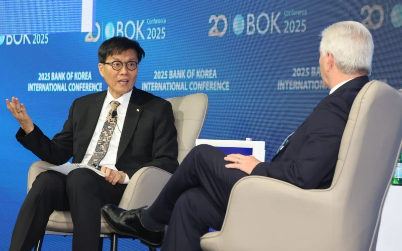 イ・チャンヨン韓国銀行総裁が2日、ソウル中区の韓国銀行別館で開かれた『2025 BOK国際カンファレンス』に出席して発言している。写真=チェ・ヒョク 韓国経済記者