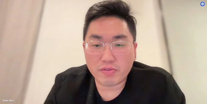 션 렌 사하라AI 창립자가 20일 블루밍비트와의 인터뷰를 진행하고 있다./사진=진욱 블루밍비트 기자